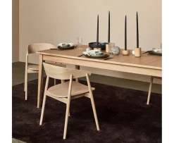 Andersen Furniture AC2 Karmstol Vitpigmenterad Ek