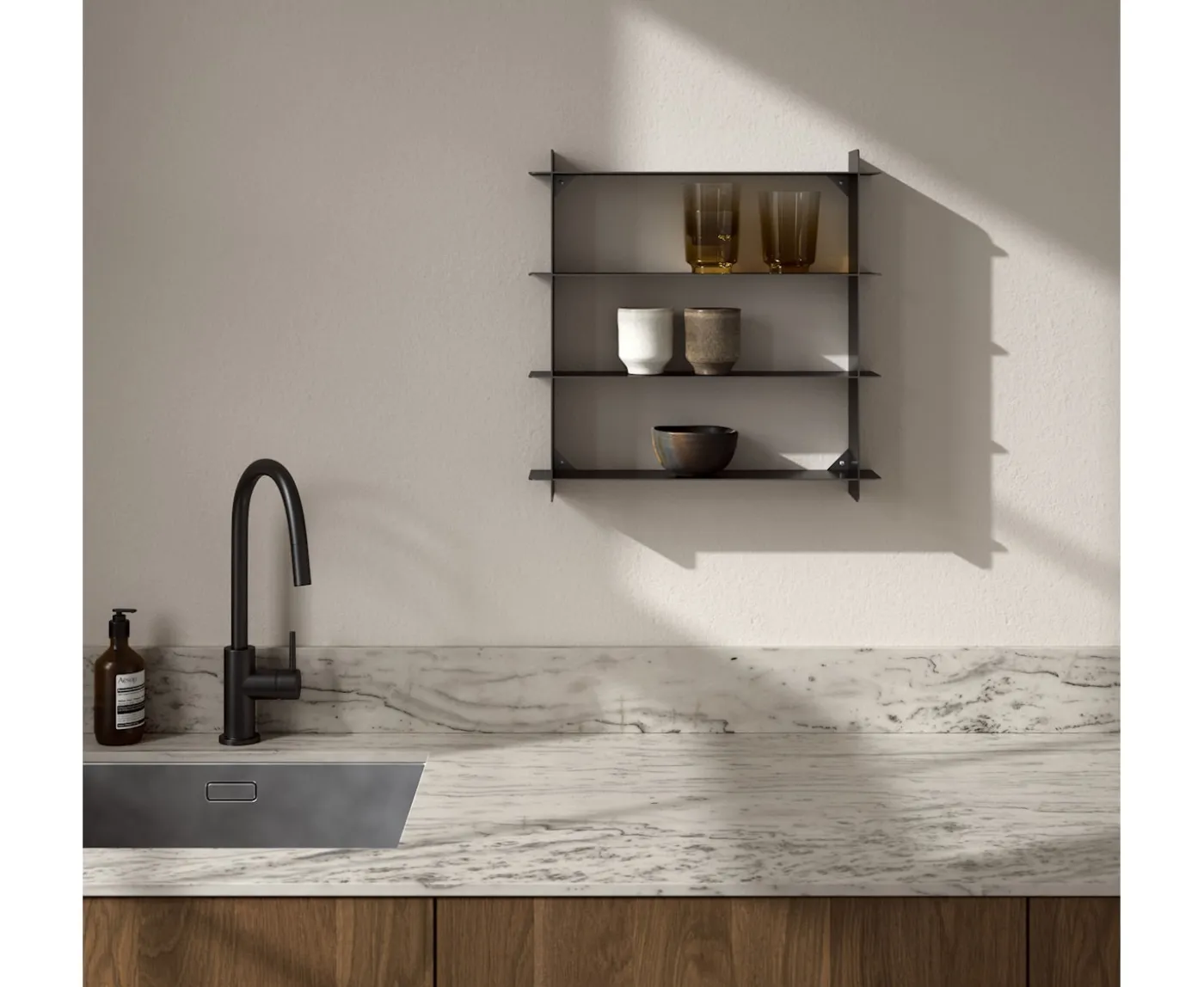Andersen Furniture Division Vägghylla Svart Stål 45x45