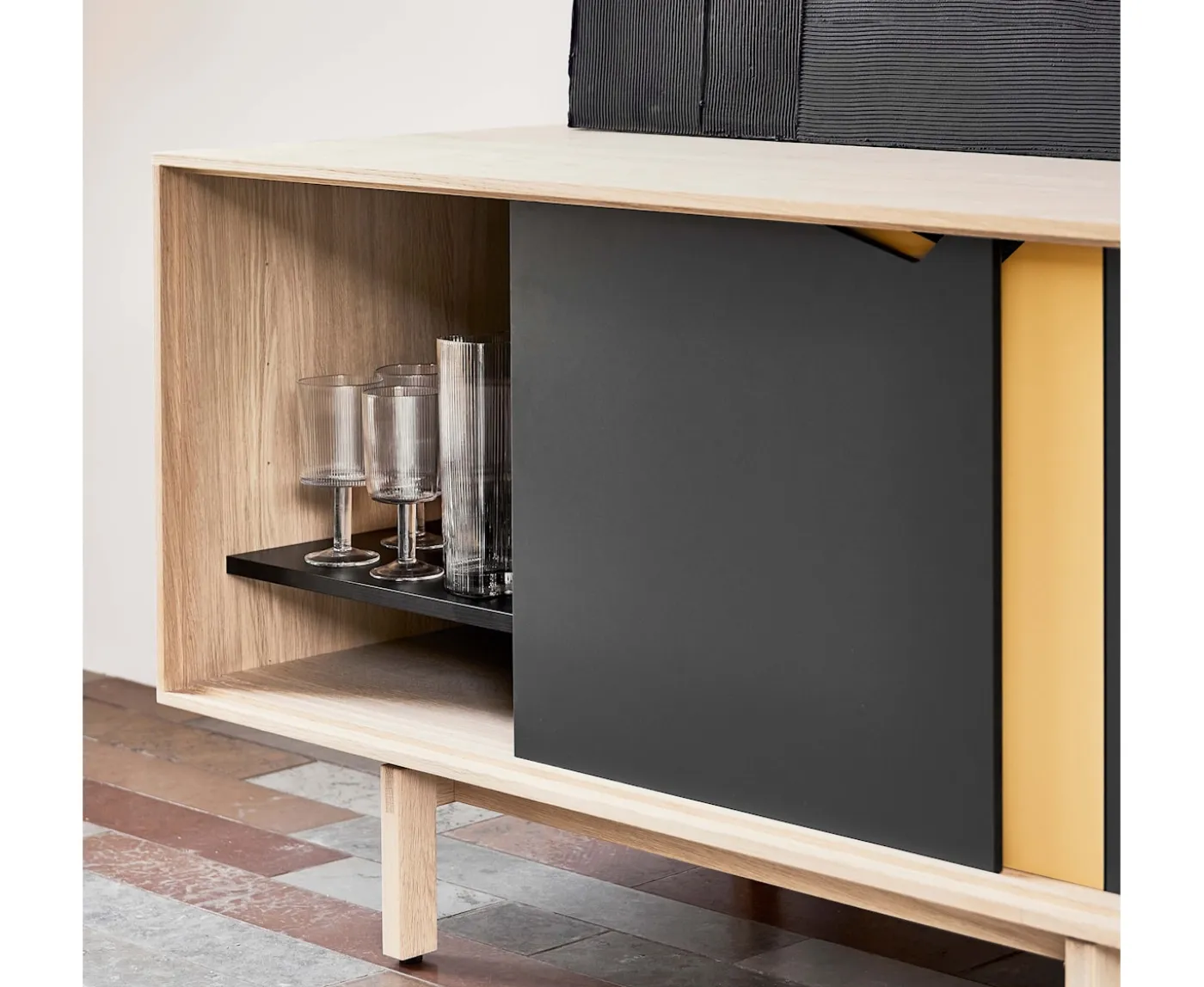 Andersen Furniture S1 Sideboard Såpad Ek/Multi Earth 200x68