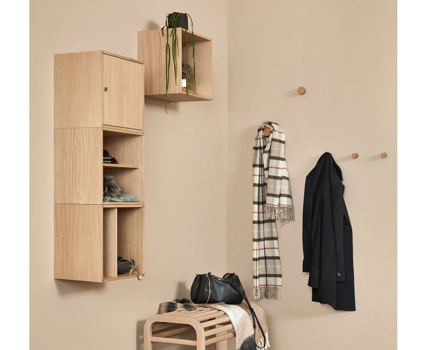 Andersen Furniture S10 Signature Med Dörrar Ek 38x30