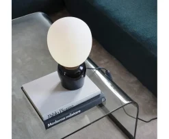 Belid Buddy Bordslampa Blank svart/Opal glas 33cm