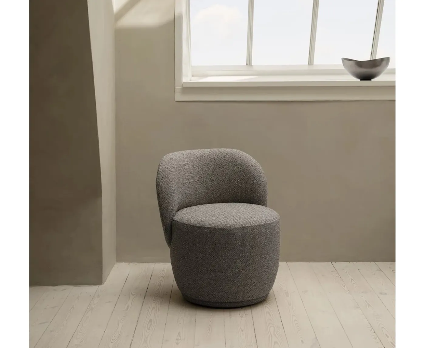 Blomus Kuon Loungestol Socia Taupe