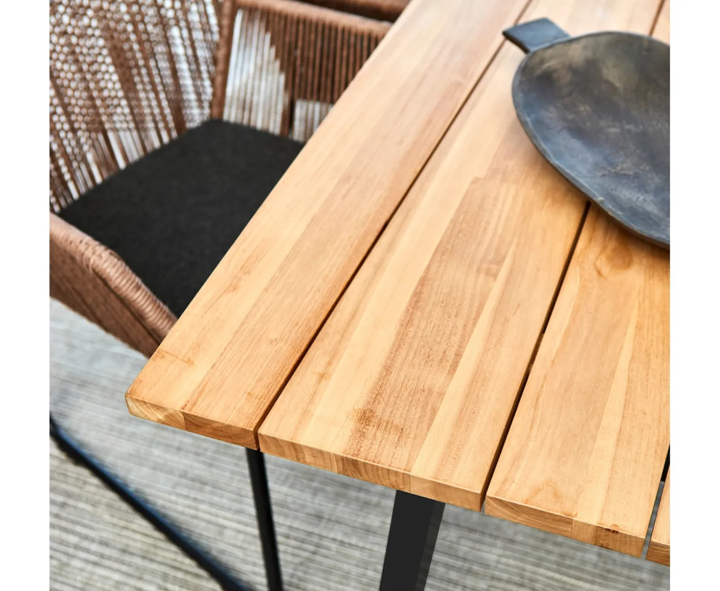 Brafab Laurion Matbord Svart/teak 230cm