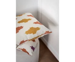 Chhatwal & Jonsson Ikat Agra Linne Kuddfodral Rose/Spicy Yellow 50x50