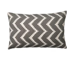 Chhatwal & Jonsson Ikat Sema Outdoor Prydnadskudde Grey/Off White 40x60