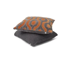 Chhatwal & Jonsson Varanasi Kuddfodral Sammet Orange 50x50