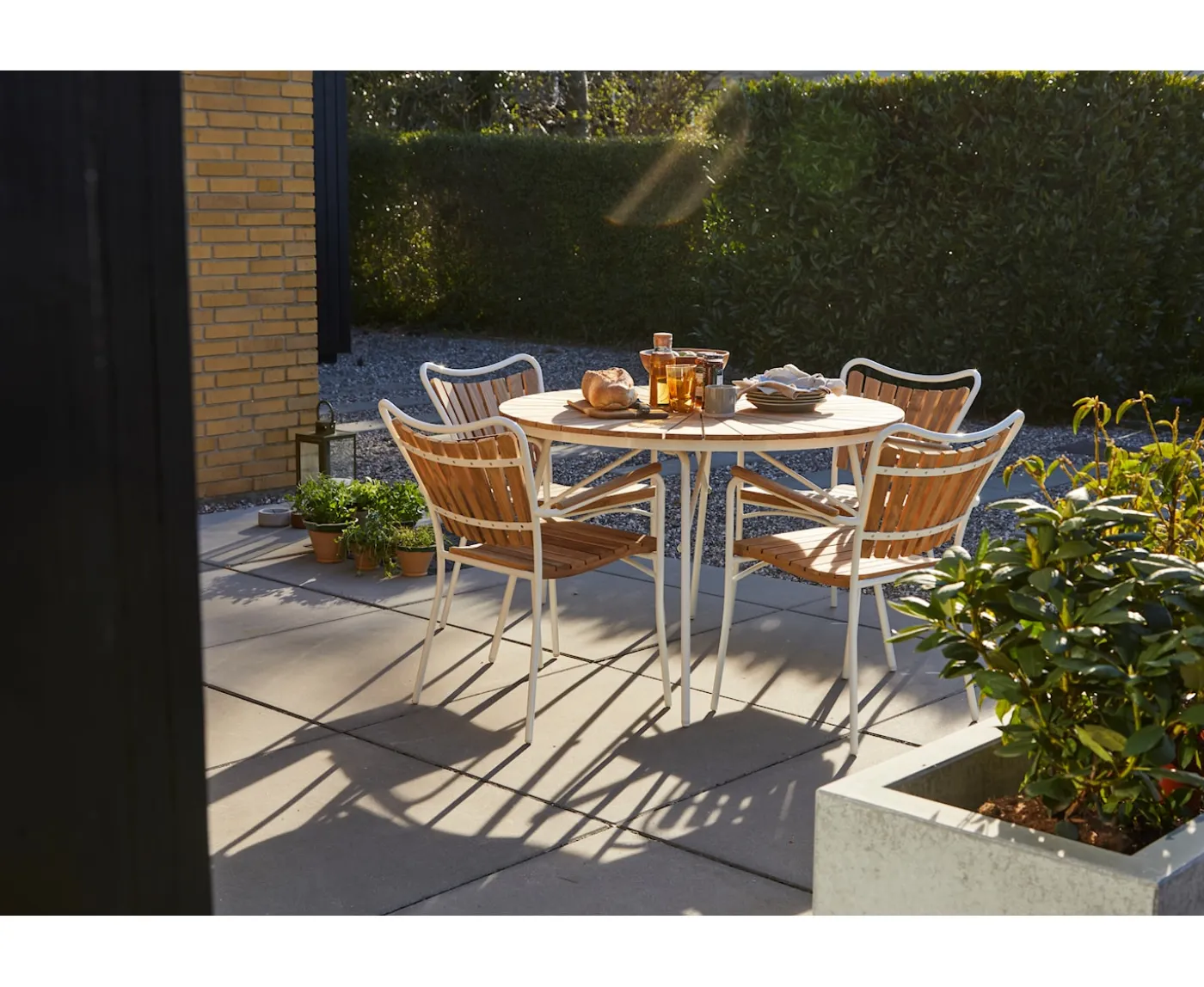 Cinas Ellen Karmstol Vit/Teak