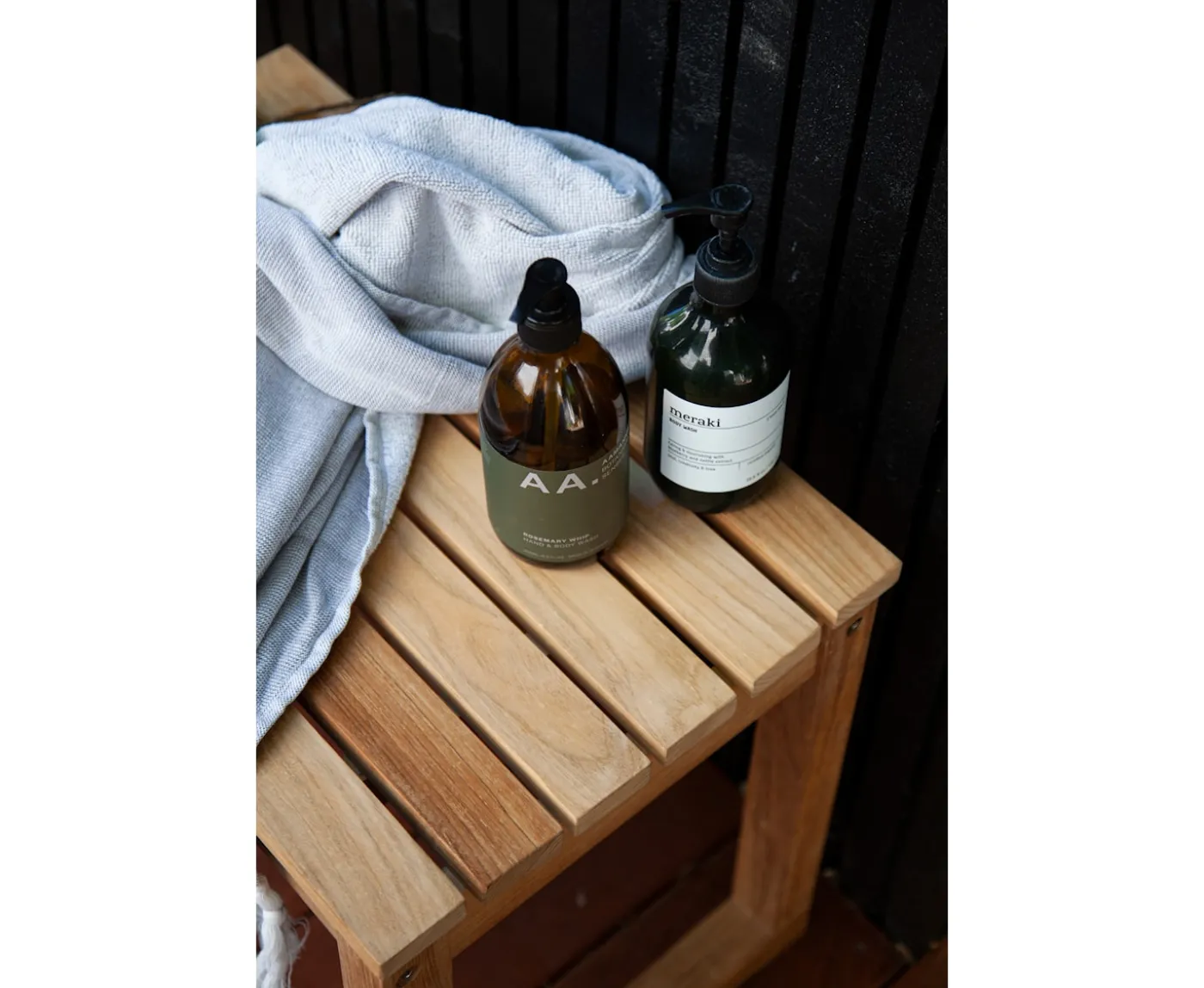 Cinas Vega Pall Teak