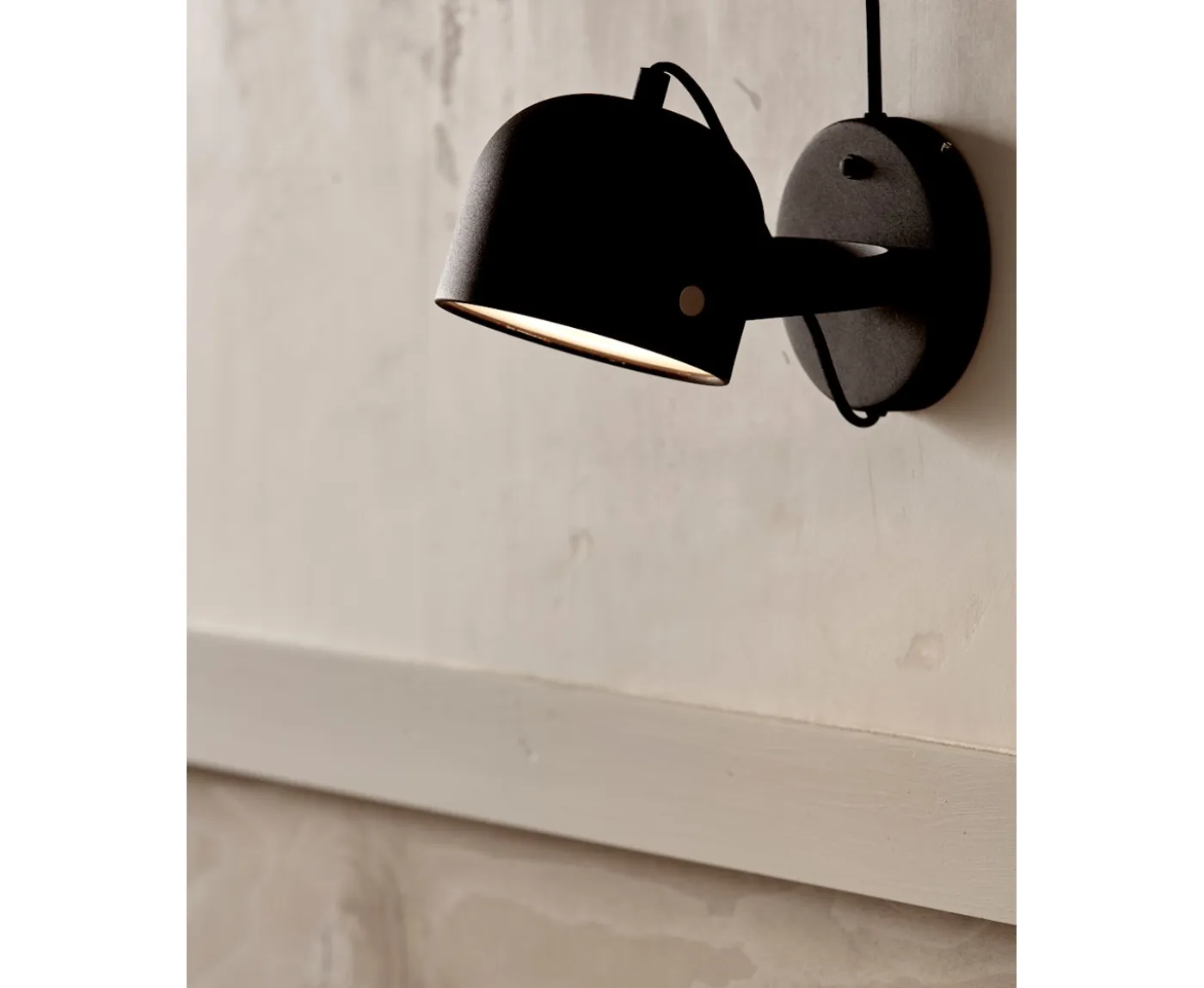 CO Bankeryd Svejk 13 Vägglampa Svart