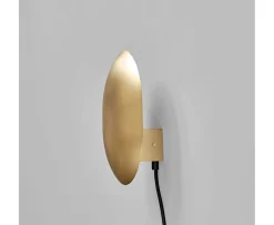 101 Copenhagen Clam Vägglampa Brass