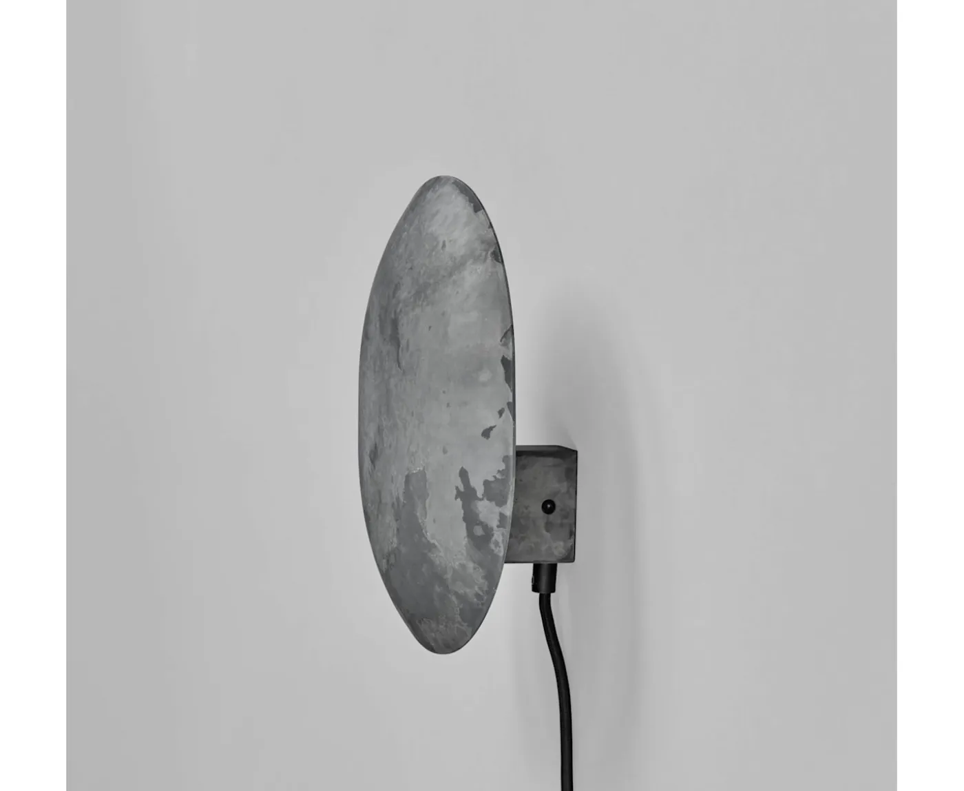 101 Copenhagen Clam Vägglampa Oxidized