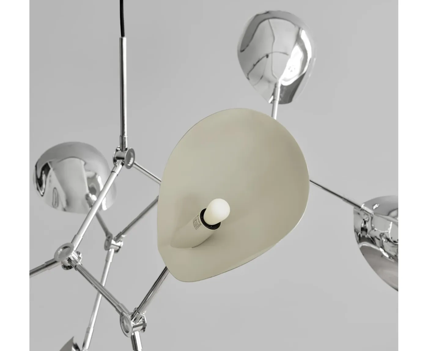 101 Copenhagen Stingray Taklampa Chrome 152cm