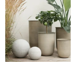 DBKD Garden Concrete Dekoration Medium