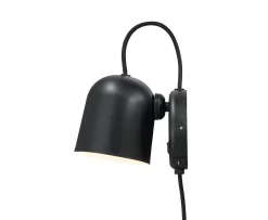 Design For The People Angle Vägglampa Svart