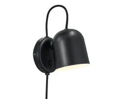 Design For The People Angle Vägglampa Svart