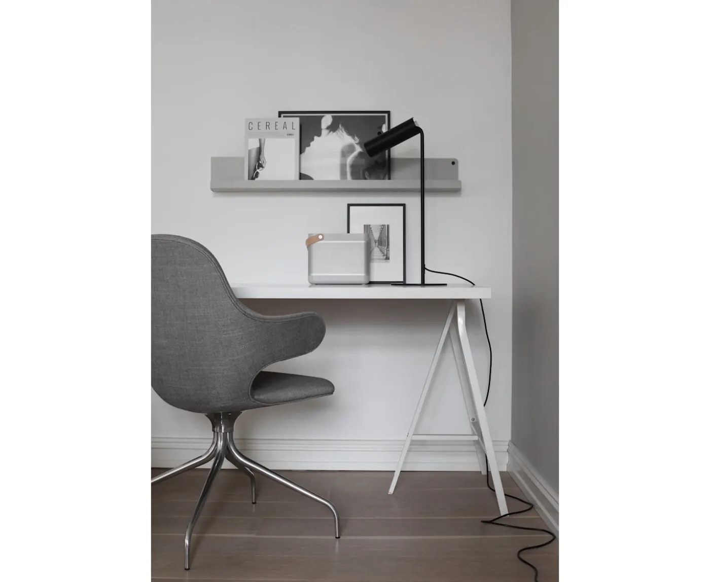 Design For The People MIB 6 Bordslampa Svart