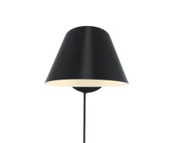 Design For The People Stay Vägglampa Short Svart