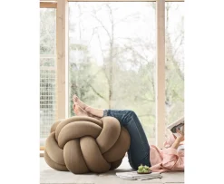 Design House Stockholm Knot Sittpuff XL Camel