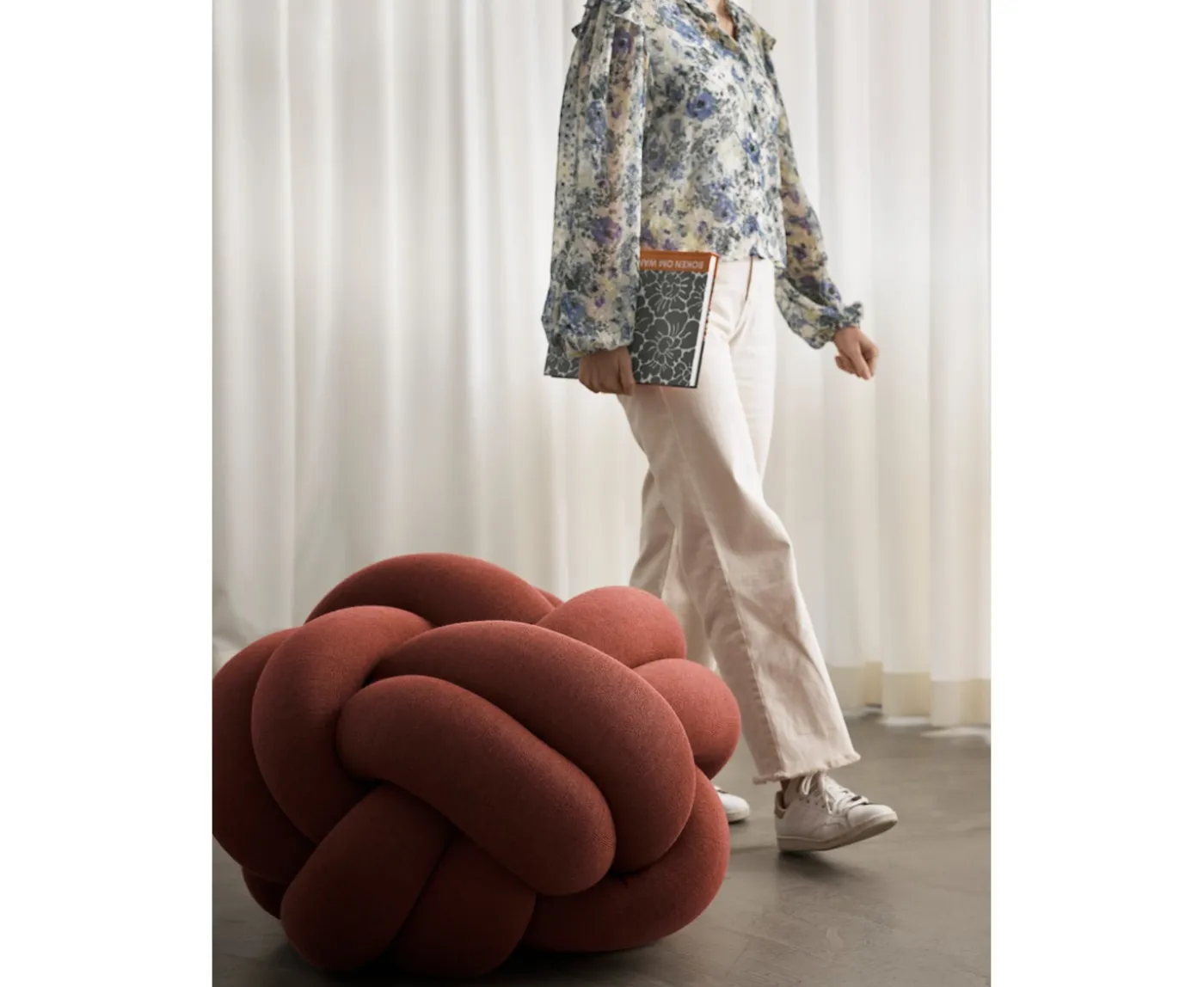Design House Stockholm Knot Sittpuff XL Ochre