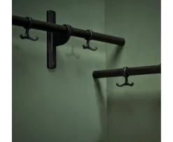 Essem Design Nostalgi Kroklist Svart/Svart 100cm