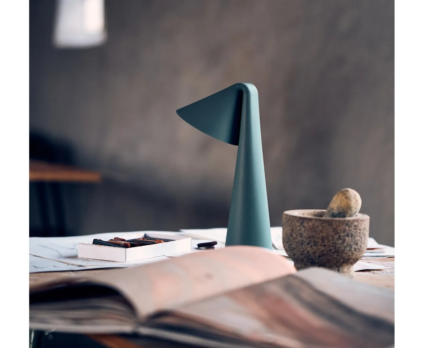 Frandsen Ami Portabel Bordslampa Sage Green 31cm