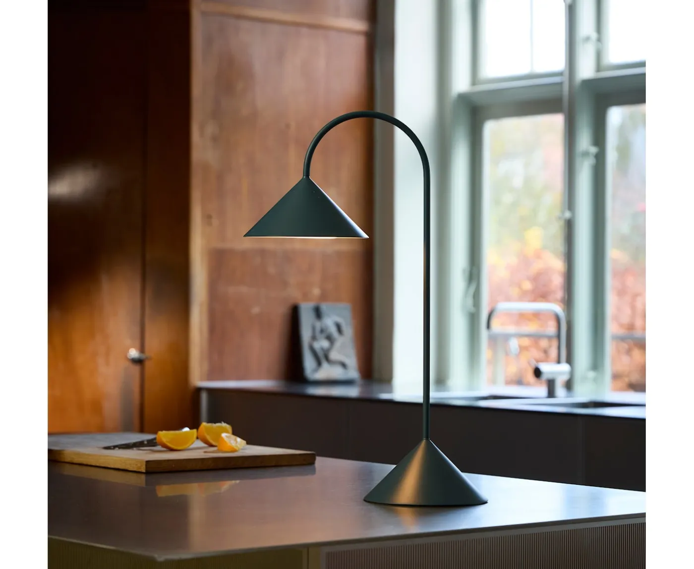 Frandsen Grasp Portabel Bordslampa Matt Petroleum 47cm