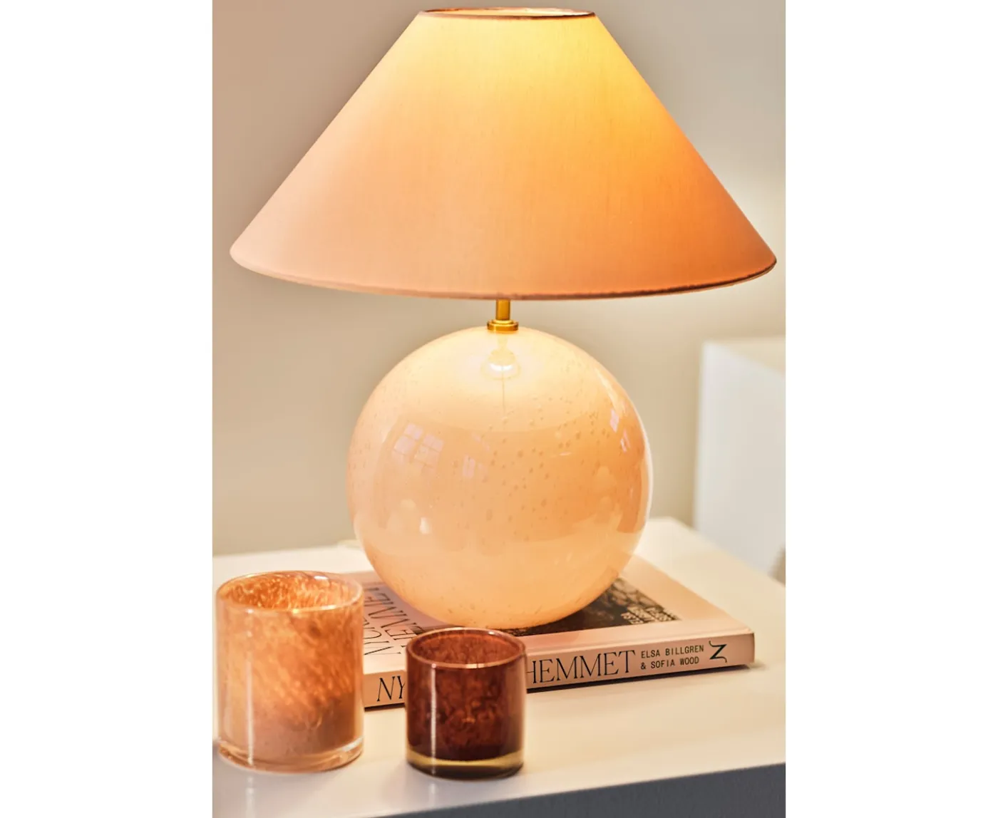 Globen Lighting Iris Bordslampa Blush 35cm