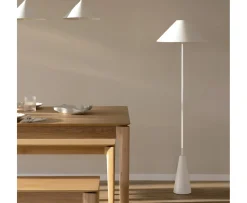 Globen Lighting Cannes Golvlampa Vit