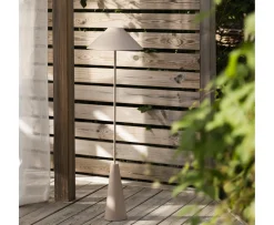 Globen Lighting Cannes Portabel Golvlampa Mud