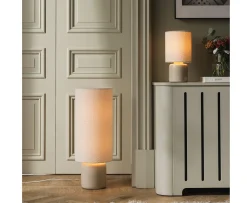 Globen Lighting Florian Bordslampa Vit bouclé/Beige 39cm