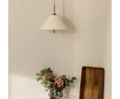Globen Lighting Iris Taklampa Creme Ø25