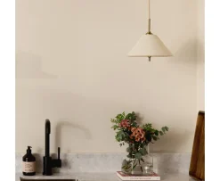 Globen Lighting Iris Taklampa Creme Ø25