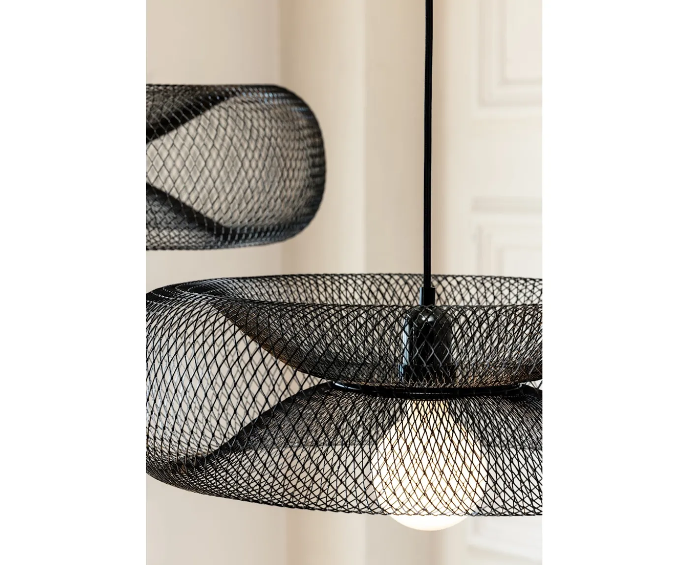 Globen Lighting Torus Taklampa Svart Ø50