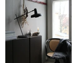 Grupa Arigato Bordslampa Palace Black