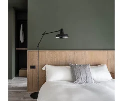 Grupa Arigato Golvlampa Black
