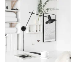 Grupa Arigato Vägglampa Black 22cm