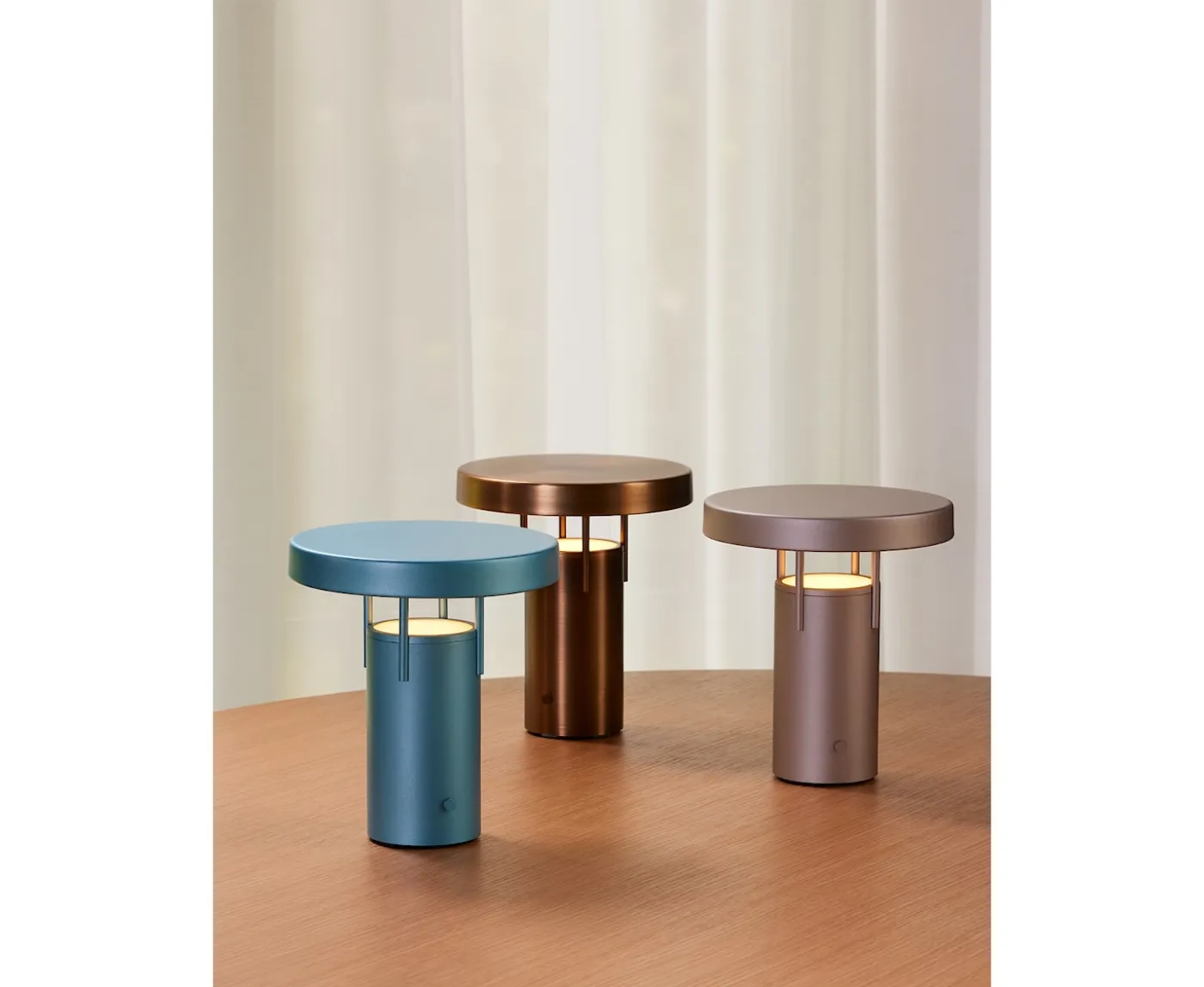Hübsch BringMe Portabel Bordslampa Mini Brunerad Mässing 20cm