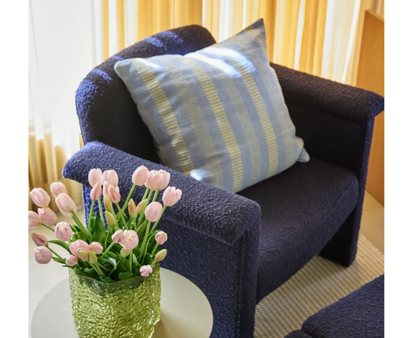 Hübsch Softy Loungestol med Fotpall Dark Blue
