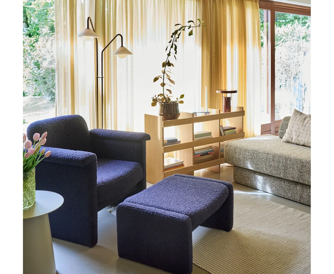Hübsch Softy Loungestol med Fotpall Dark Blue