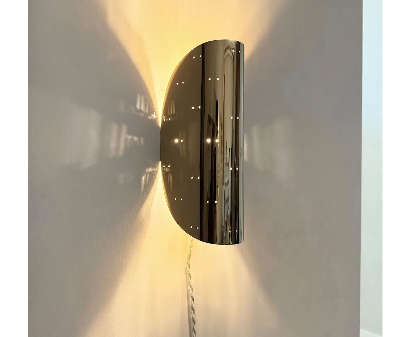 Hein Studio Giselle Vägglampa Brass