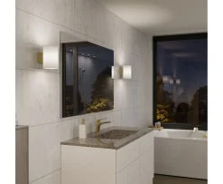 Herstal Evoke Vägglampa Satin brass/Opal glas Large