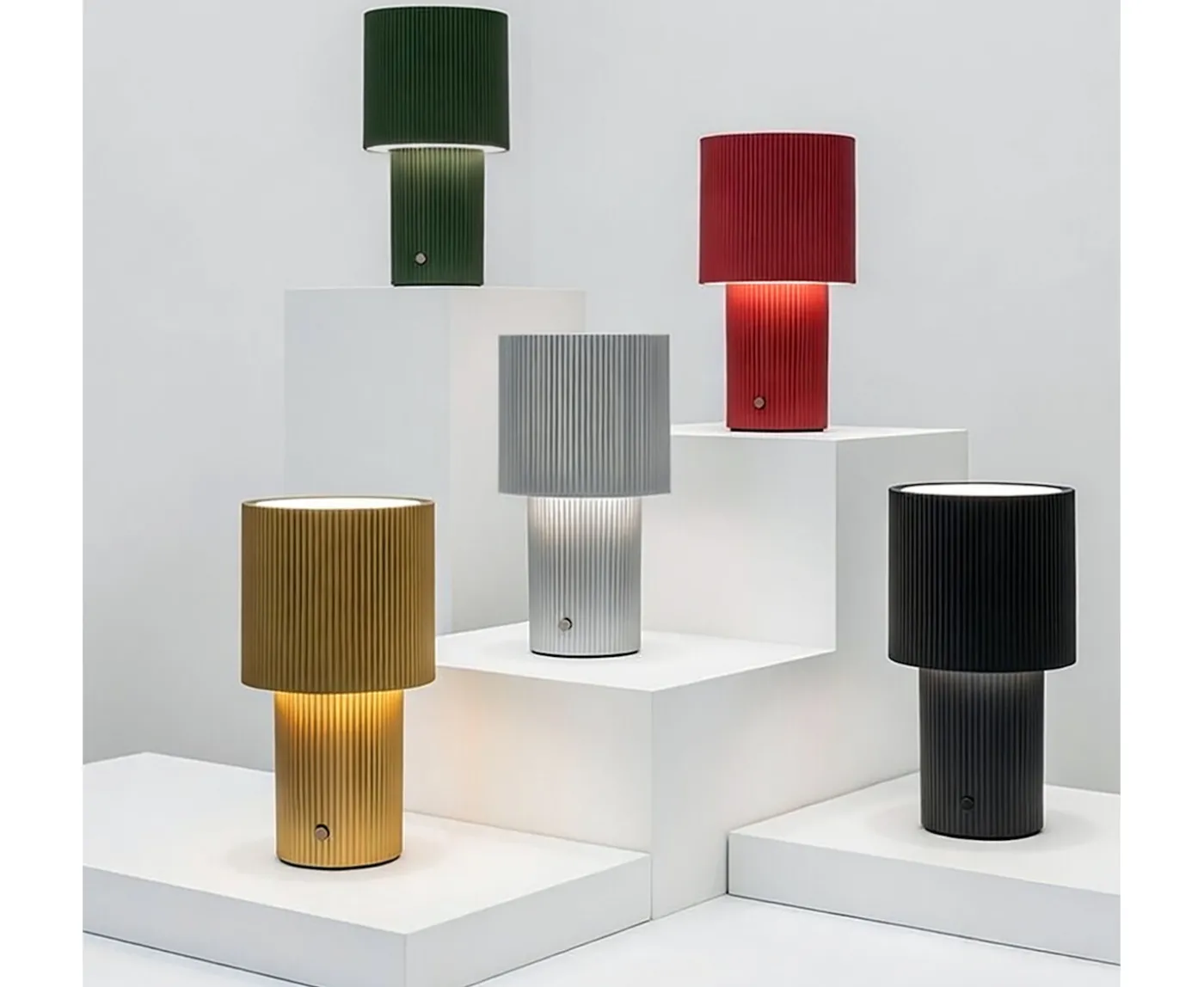 Herstal Iluma Portabel Bordslampa Guld 22cm