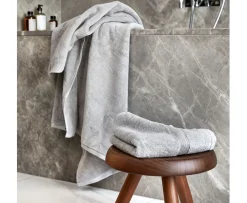 Høie Spa Handduk Ljusgrå 70x140