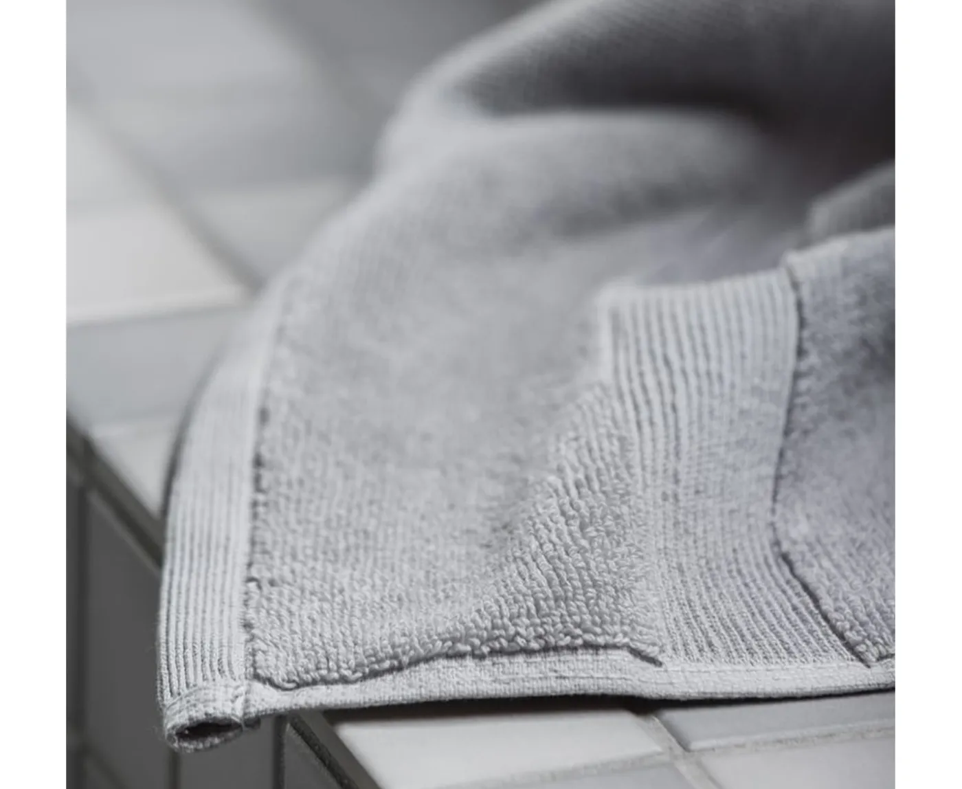 Høie Spa Handduk Ljusgrå 100x150