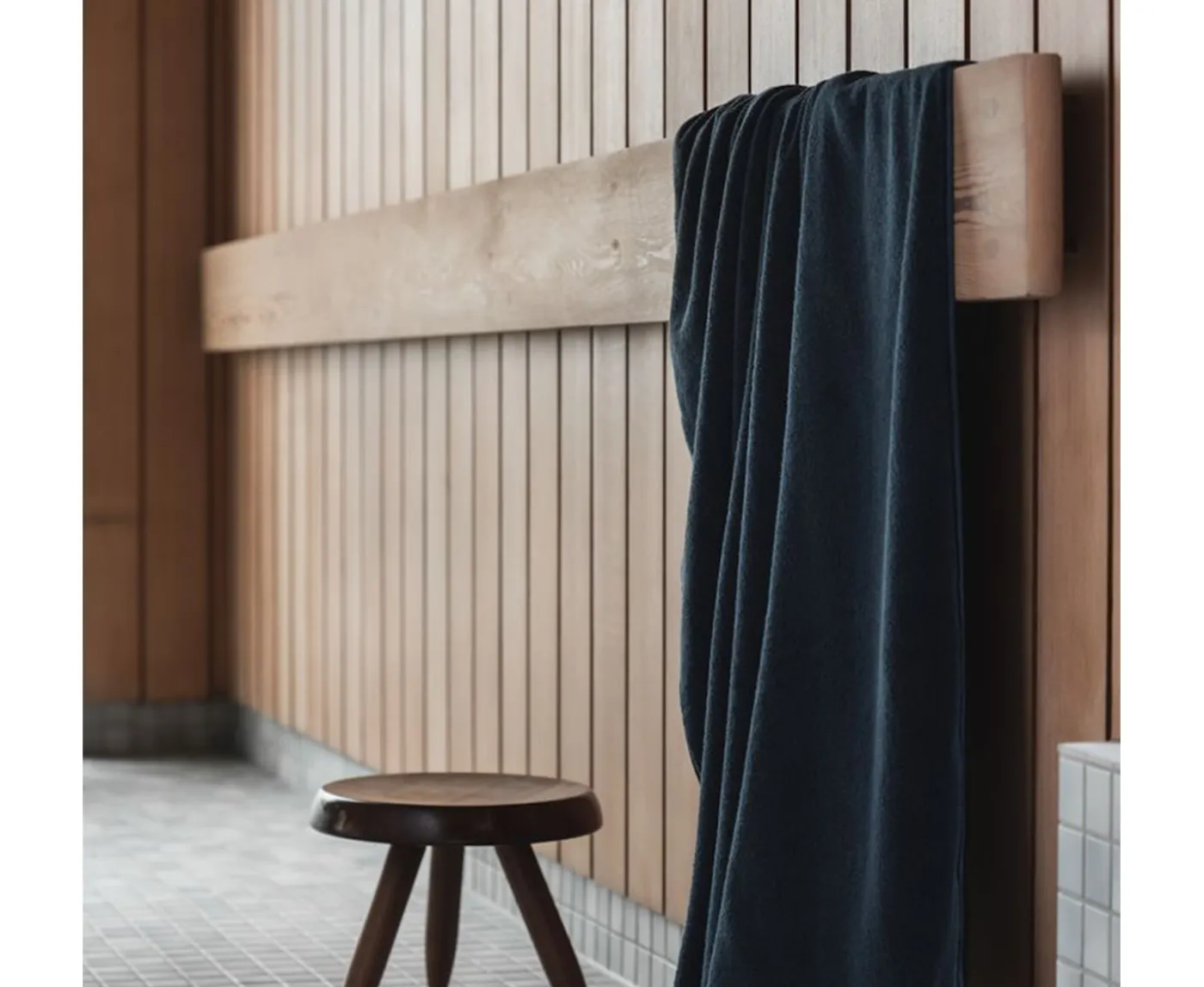 Høie Spa Handduk Mörkblå 70x140