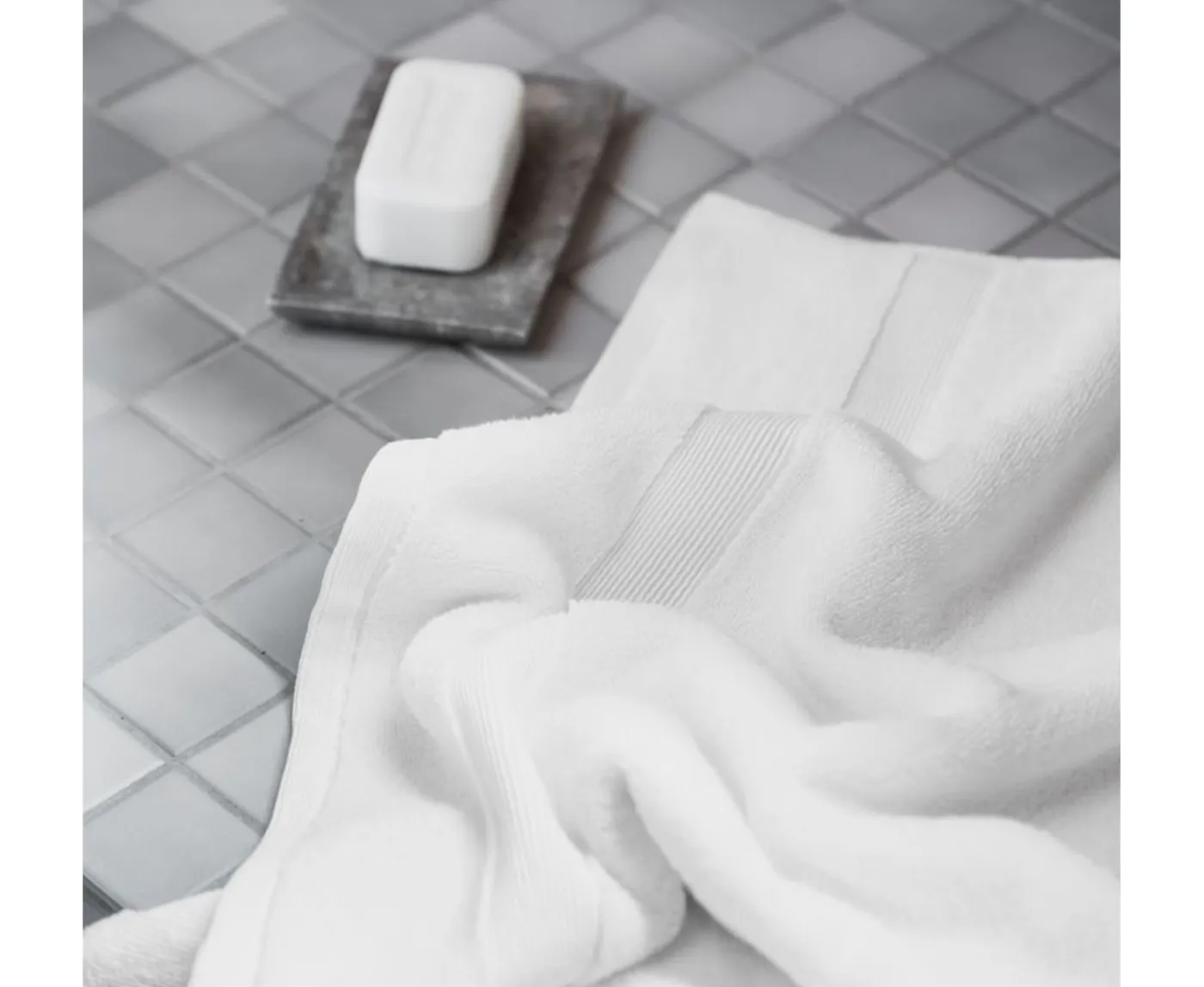 Høie Spa Handduk Vit 100x150
