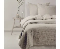 Himla Denise Överkast Greige 270x250