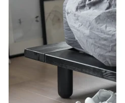 Karup Design Peek Sängram inkl Sänglampa Svart 140cm