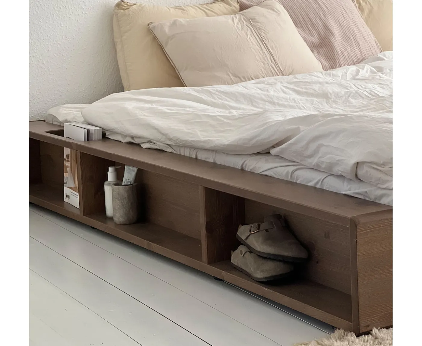 Karup Design Ziggy Sängram Carob Brown Lacquered 180cm