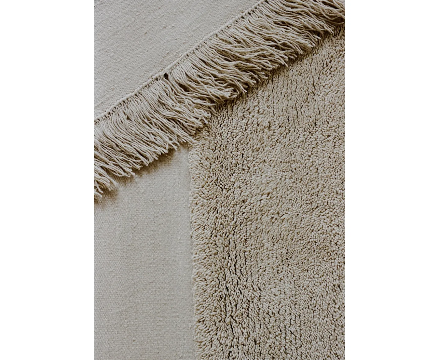 Linie Design Eternal Eye Ullmatta Chalk 200x300